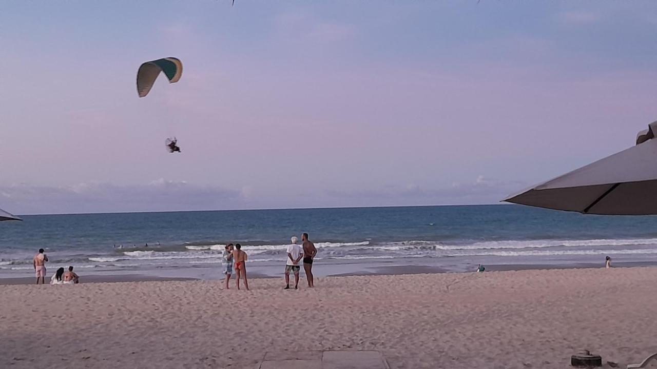 Paraiso Das Dunas - Apartamento A Beira Mar Com Jacuzzi - Proximo Ao Beach Park 阿奎拉兹 外观 照片